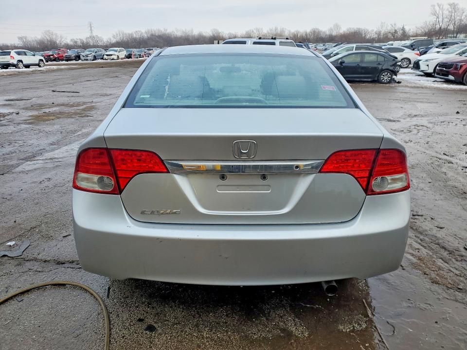 Photo 6 from auction – 2009 HONDA CIVIC VP with VIN 19XFA16389E020970