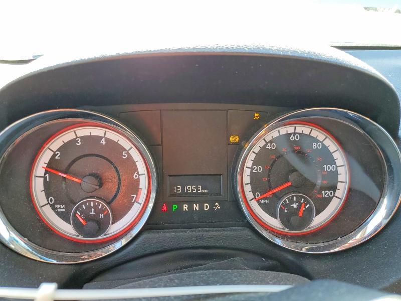 Photo 9 from auction – 2013 DODGE GRAND CARAVAN with VIN 2C4RDGCG2DR552978