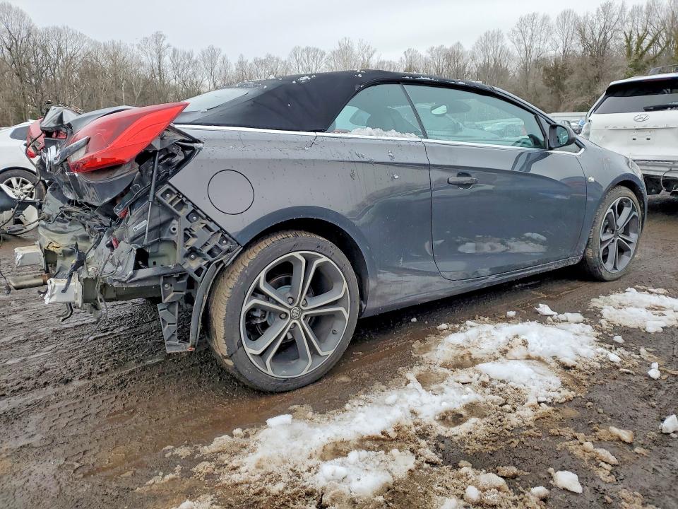 Photo 3 from auction – 2016 BUICK CASCADA with VIN W04WT3N52GG061837