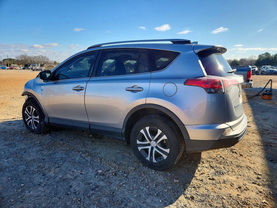 Photo 2 from auction – 2018 TOYOTA RAV4 with VIN JTMZFREV4JJ161669