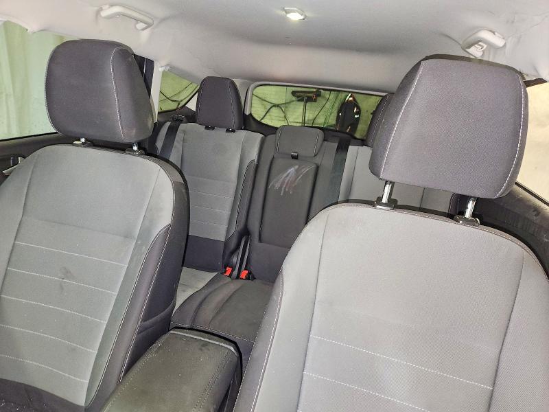 Photo 10 from auction – 2016 FORD ESCAPE with VIN 1FMCU9GX6GUC81485