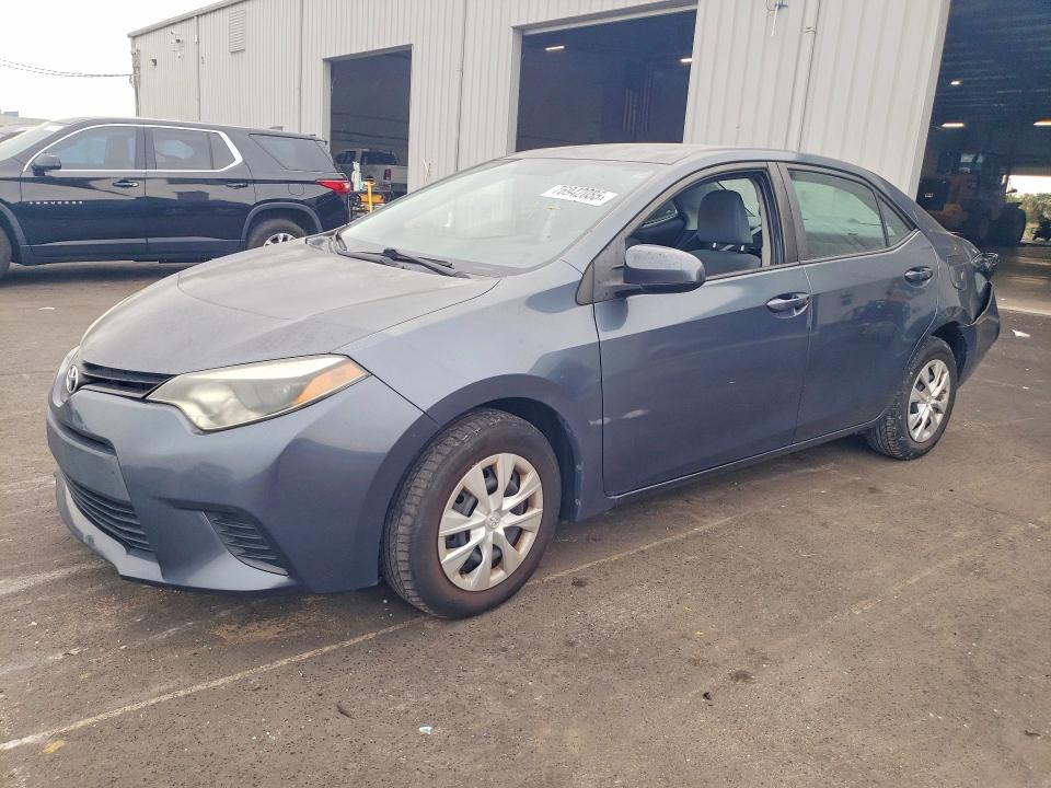 TOYOTA COROLLA L 2016 with VIN 5YFBURHE0GP526386 - Photo from auction