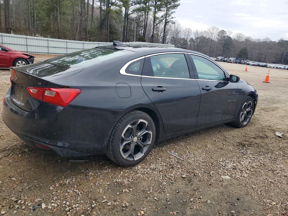 Photo 3 from auction – 2023 CHEVROLET MALIBU with VIN 1G1ZD5ST9PF229213