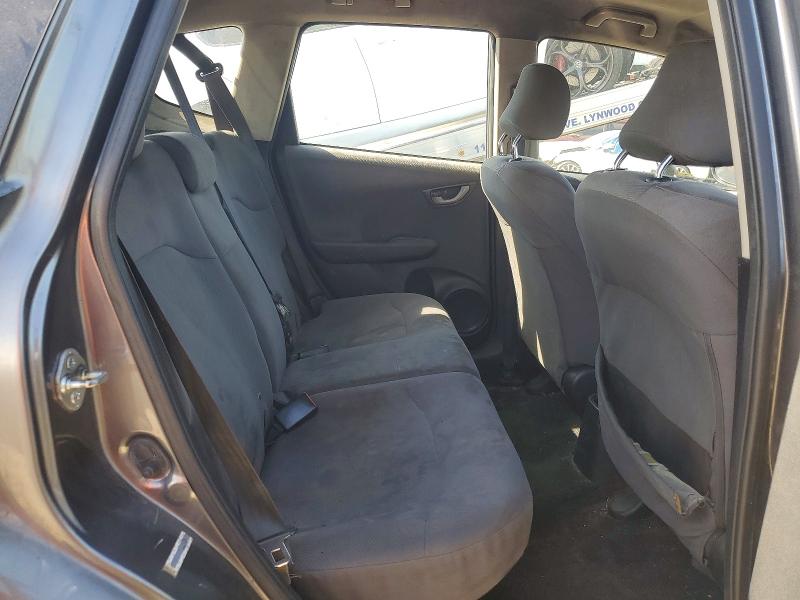 Photo 10 from auction – 2013 HONDA FIT with VIN JHMGE8H30DC081131