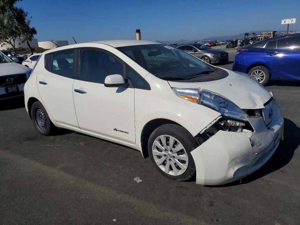 Photo 4 from auction – 2017 NISSAN LEAF S with VIN 1N4BZ0CP2HC303904
