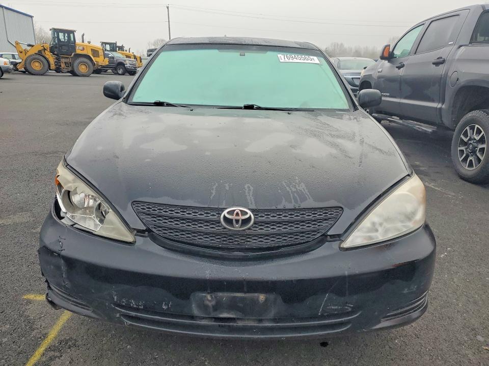 Photo 5 from auction – 2005 TOYOTA CAMRY SE with VIN JTDBA30K250024610