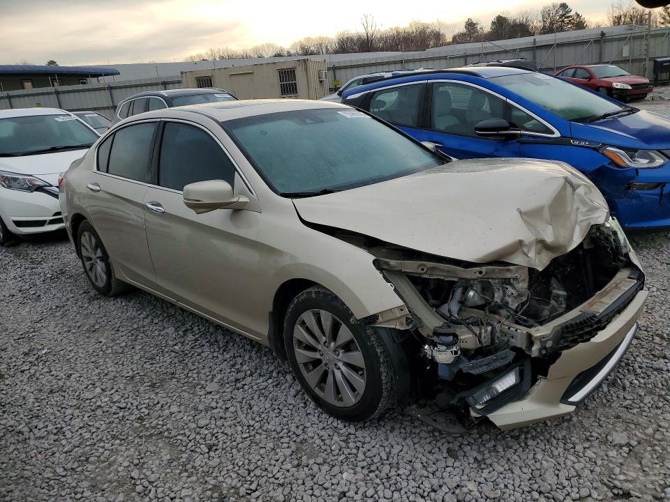 Photo 4 from auction – 2014 HONDA ACCORD EXL with VIN 1HGCR3F80EA001542