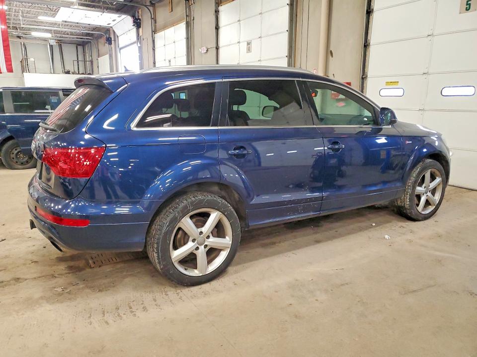 Photo 3 from auction – 2011 AUDI Q7 PRESTIG with VIN WA1DGAFE1BD003193
