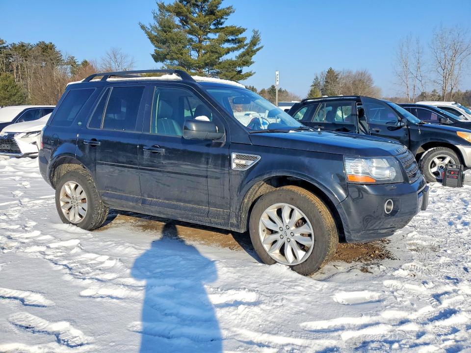 Photo 4 from auction – 2013 LAND ROVER LR2 with VIN SALFR2BGXDH378641