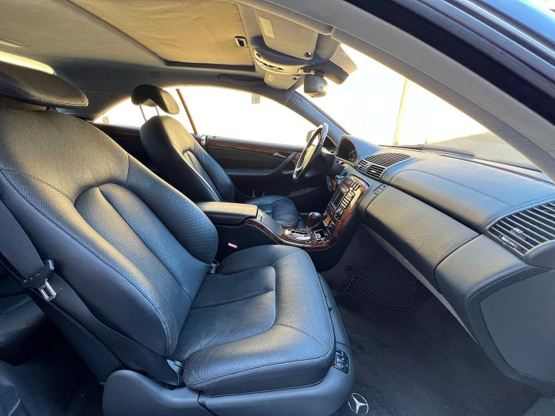 Photo 5 from auction – 2002 MERCEDES-BENZ CL with VIN WDBPJ75J12A028536