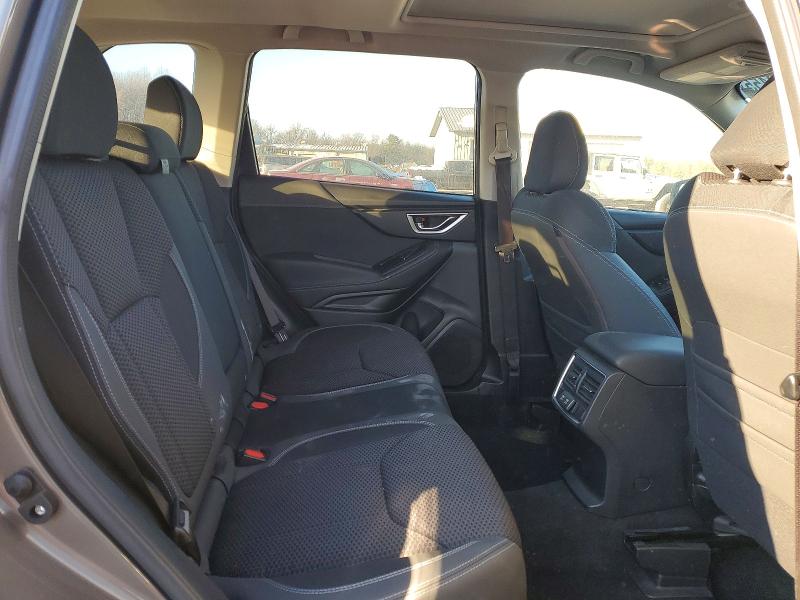 Photo 11 from auction – 2019 SUBARU FORESTER P with VIN JF2SKAGC5KH561826