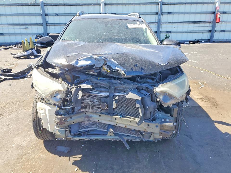 Photo 5 from auction – 2018 TOYOTA RAV4 with VIN 2T3WFREVXJW441133