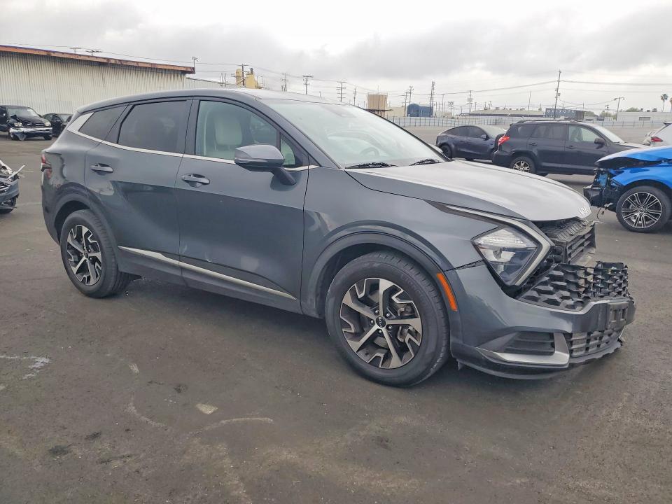Photo 4 from auction – 2023 KIA SPORTAGE with VIN 5XYK33AF1PG024199