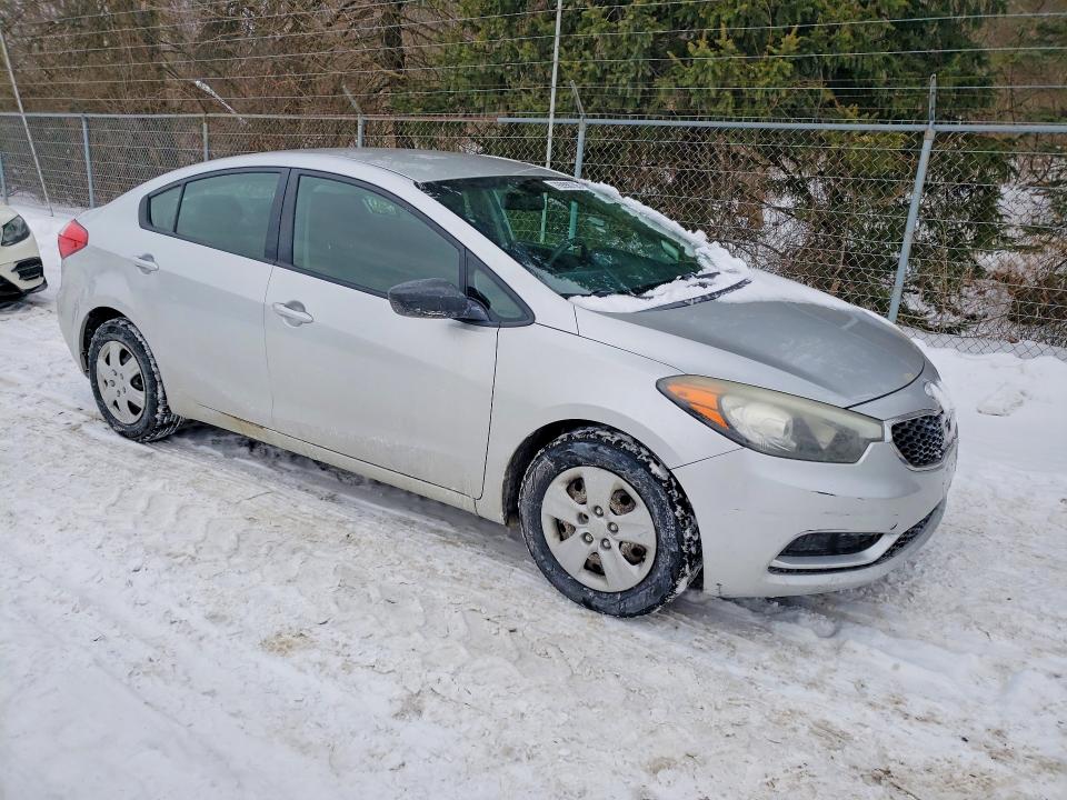 Photo 4 from auction – 2014 KIA FORTE LX with VIN KNAFK4A66E5125557