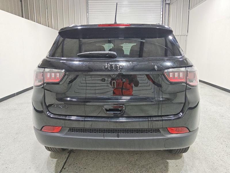 Photo 6 from auction – 2023 JEEP COMPASS with VIN 3C4NJDBN8PT518387