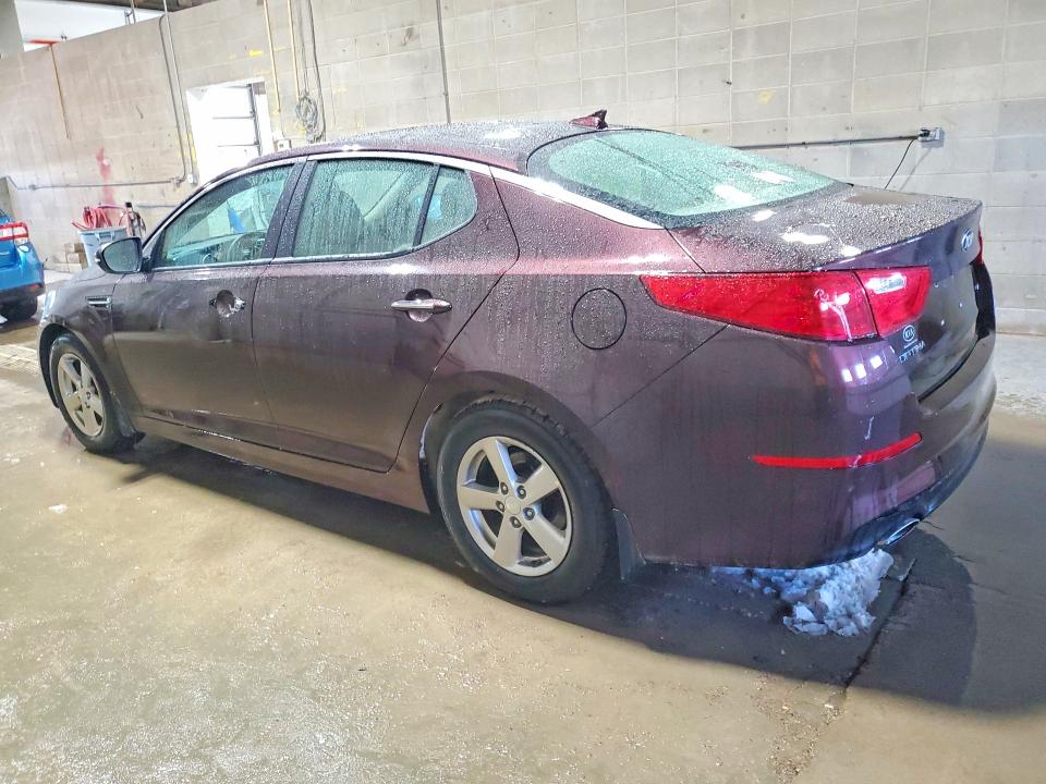 Zdjęcie 2 z aukcji – 2015 KIA OPTIMA LX z VIN 5XXGM4A76FG469297