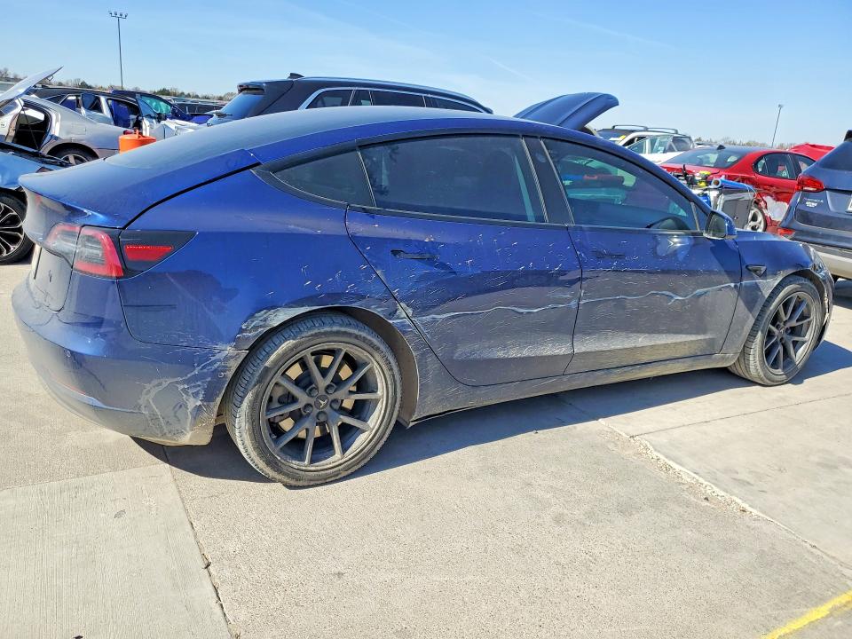 Photo 3 from auction – 2021 TESLA MODEL 3 with VIN 5YJ3E1EAXMF986957