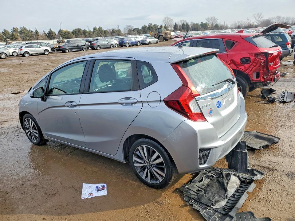 Photo 2 from auction – 2017 HONDA FIT with VIN 3HGGK5H72HM712558