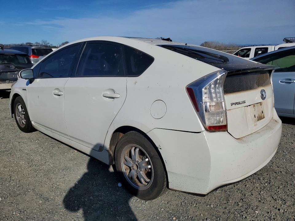 Photo 2 from auction – 2011 TOYOTA PRIUS with VIN JTDKN3DU5B0254234