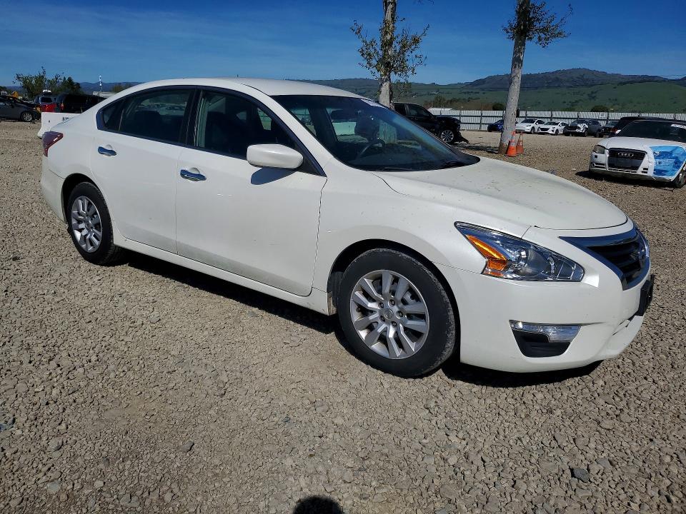 Photo 4 from auction – 2013 NISSAN ALTIMA with VIN 1N4AL3AP2DN418115