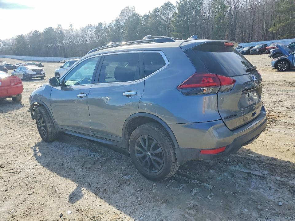Photo 2 from auction – 2018 NISSAN ROGUE with VIN 5N1AT2MV5JC724548