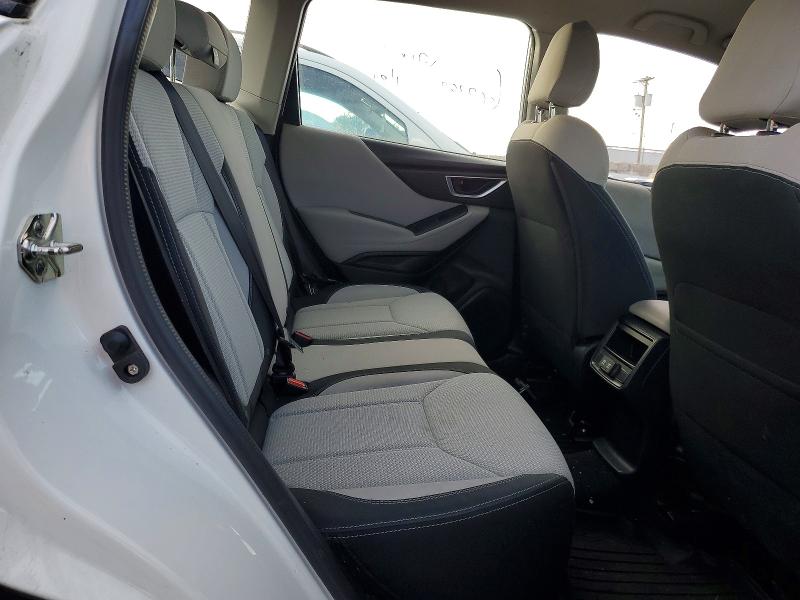 Photo 11 from auction – 2019 SUBARU FORESTER with VIN JF2SKACC8KH515395