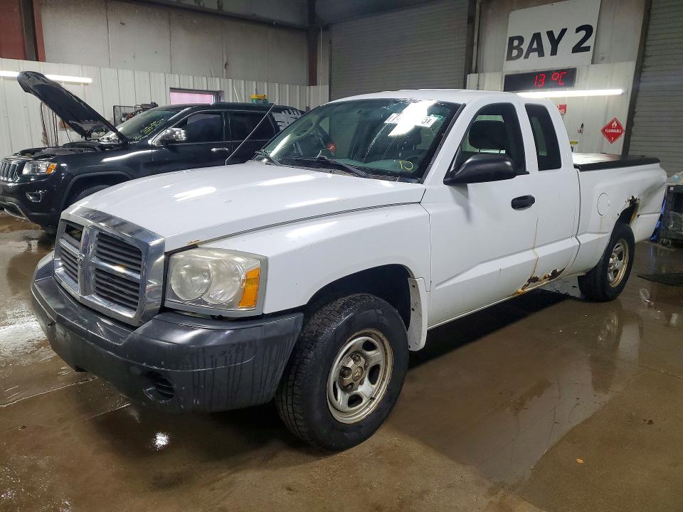 DODGE DAKOTA ST 2005 with VIN 1D7HE22K25S345515 - Photo from auction