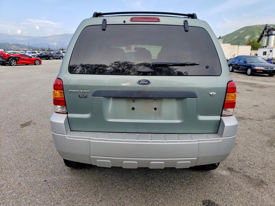 Photo 6 from auction – 2007 FORD ESCAPE XLT with VIN 1FMCU03167KA98242