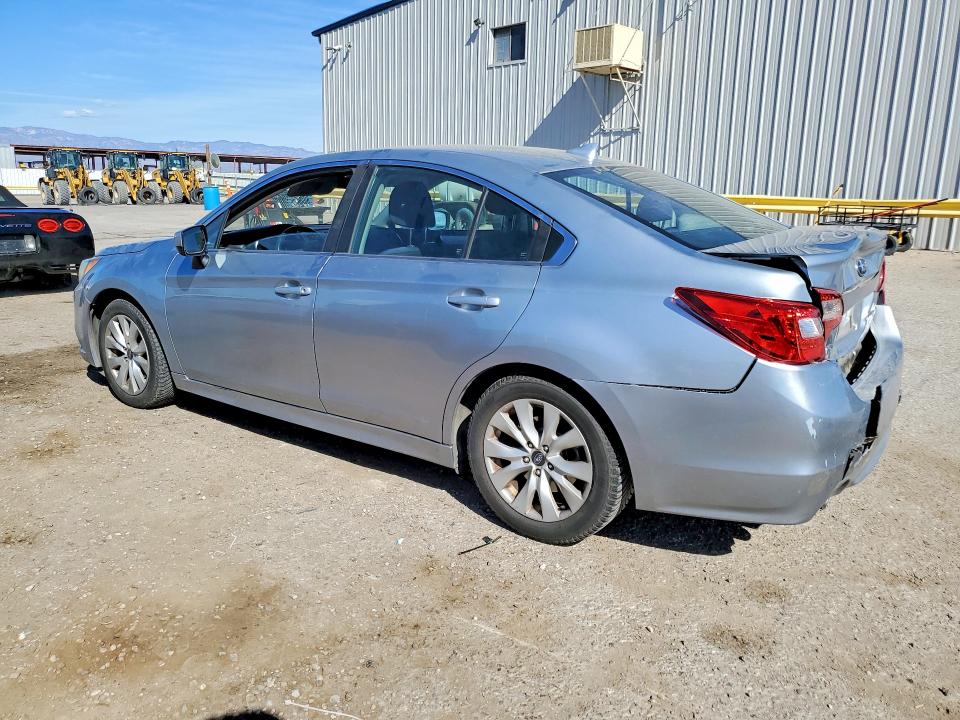 Foto 2 de la subasta – 2017 SUBARU LEGACY 2.5 con VIN 4S3BNAC67H3062666