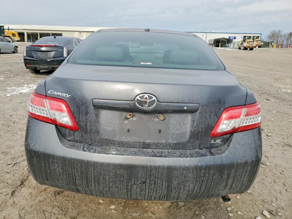 Фото 6 с аукциона – 2011 TOYOTA CAMRY BASE с VIN 4T1BF3EK7BU731518