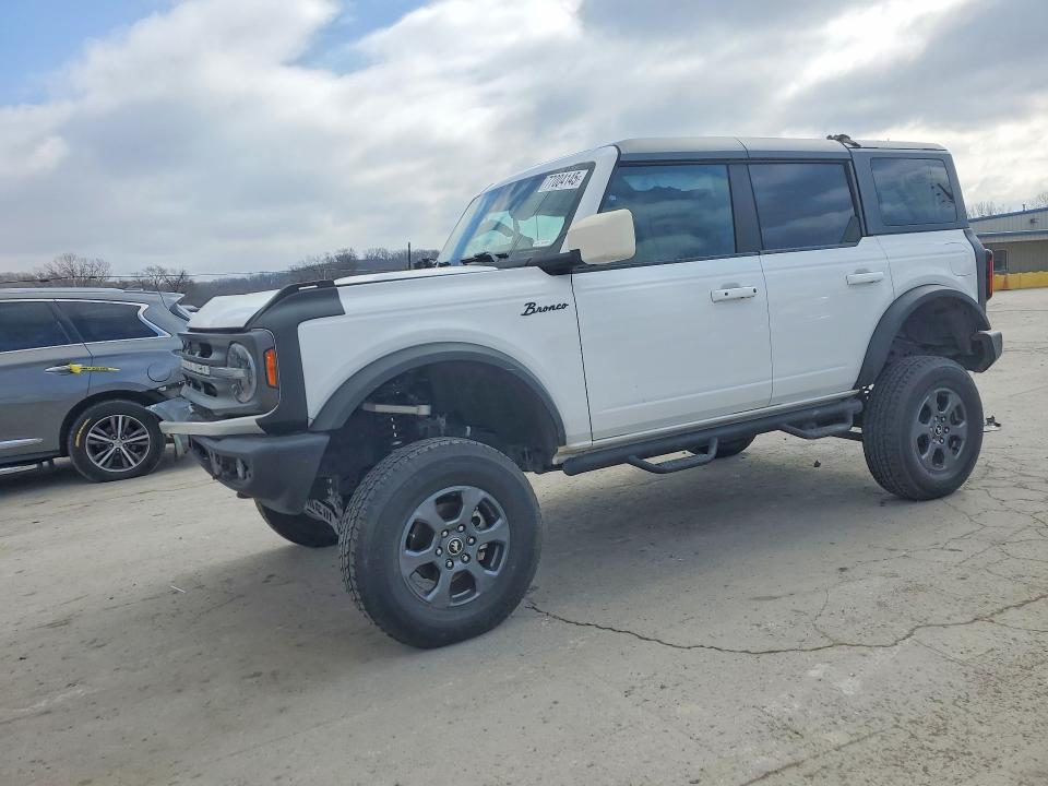 FORD BRONCO 2022 with VIN 1FMDE5BH2NLB64144 - Photo from auction