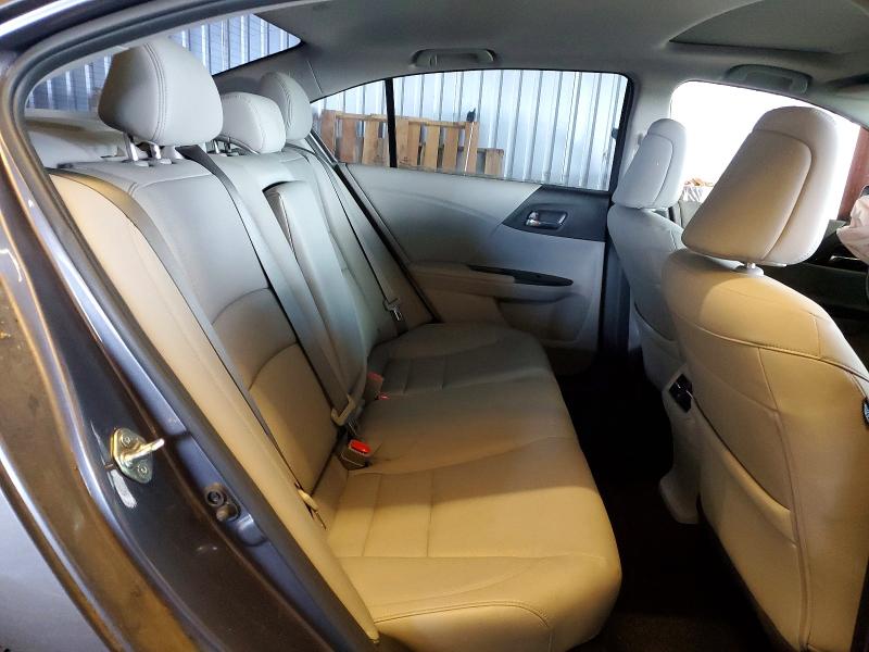 Photo 10 from auction – 2016 HONDA ACCORD with VIN 1HGCR2F80GA006883