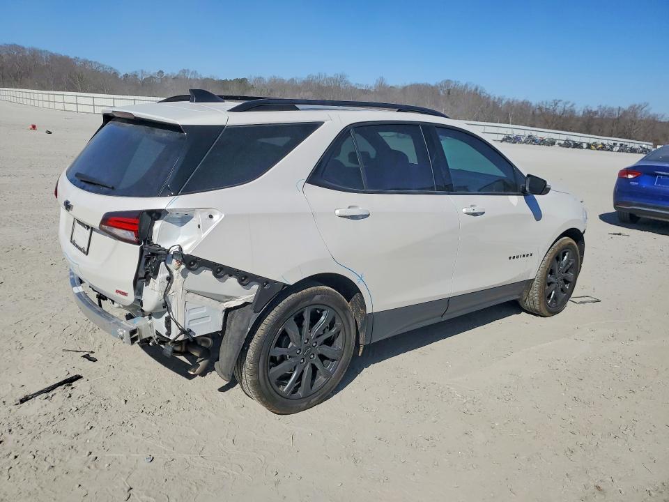 Photo 3 from auction – 2023 CHEVROLET EQUINOX with VIN 3GNAXMEGXPL190097