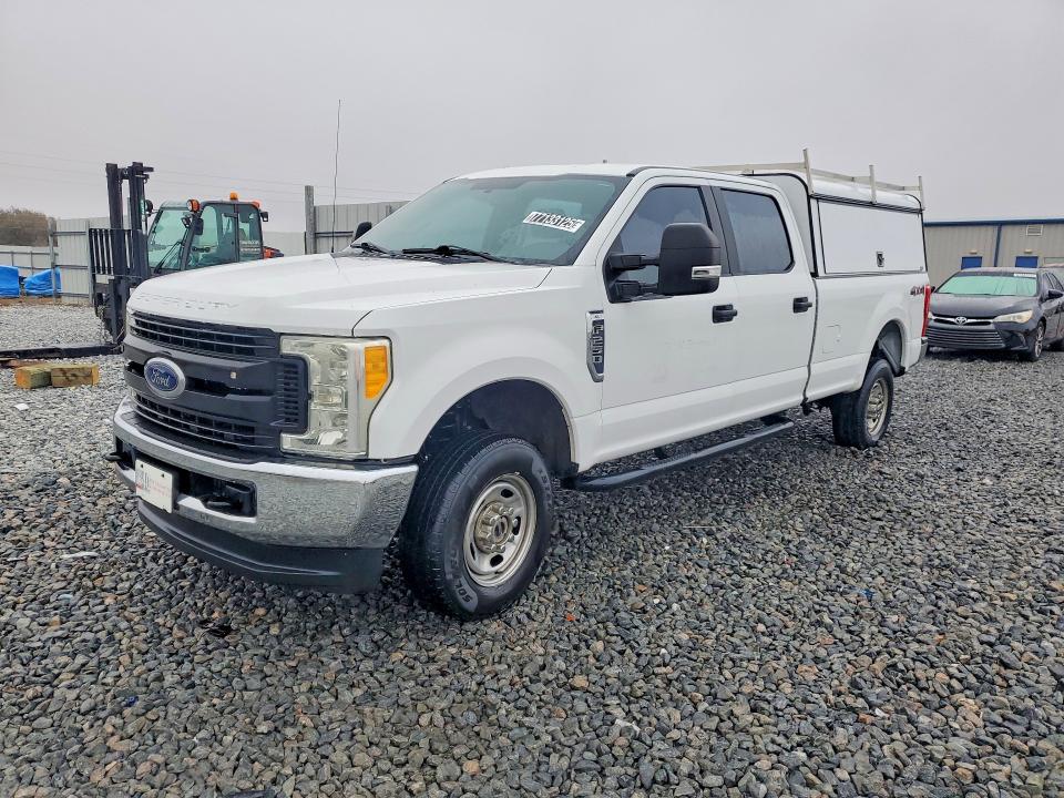 Photo 1 from auction – 2017 FORD F250 with VIN 1FT7W2B69HEC15854
