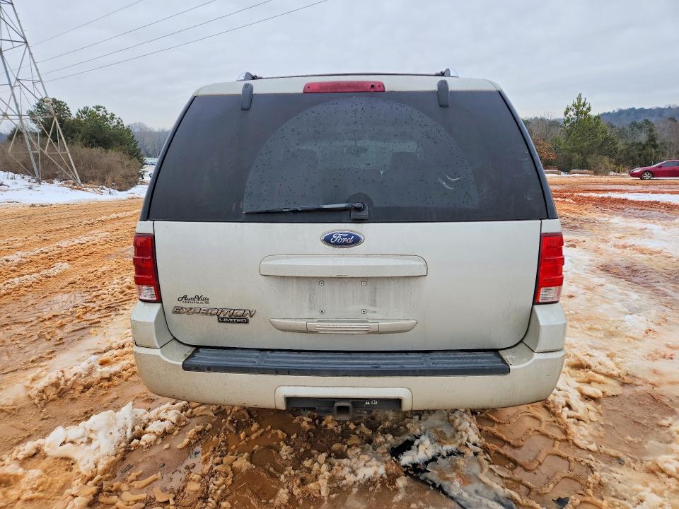 Photo 6 from auction – 2006 FORD EXPEDITION with VIN 1FMPU19536LA22875