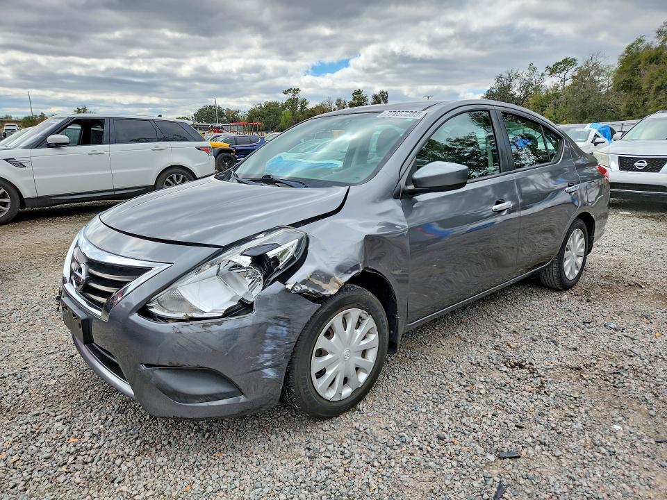 NISSAN VERSA 2017 with VIN 3N1CN7AP5HL892816 - Photo from auction
