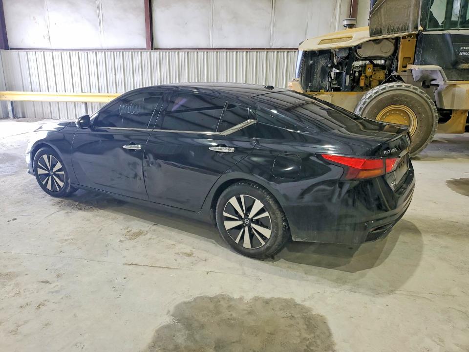 Photo 2 from auction – 2019 NISSAN ALTIMA with VIN 1N4BL4EV4KC112688
