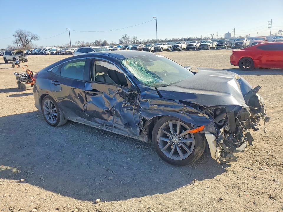 Photo 4 from auction – 2019 HONDA CIVIC with VIN JHMFC1F34KX013898