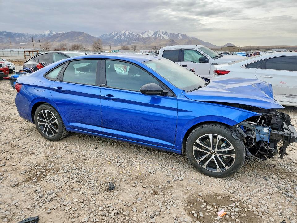Photo 4 from auction – 2024 VOLKSWAGEN JETTA with VIN 3VWAM7BU3RM082721