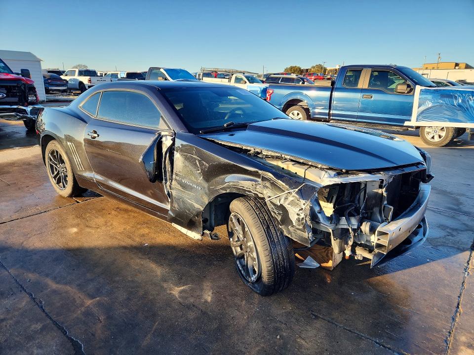 Foto 4 de la subasta – 2014 CHEVROLET CAMARO LS con VIN 2G1FA1E31E9235111