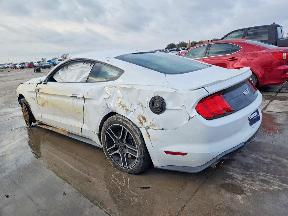 Photo 2 from auction – 2019 FORD MUSTANG with VIN 1FA6P8CF8K5168131