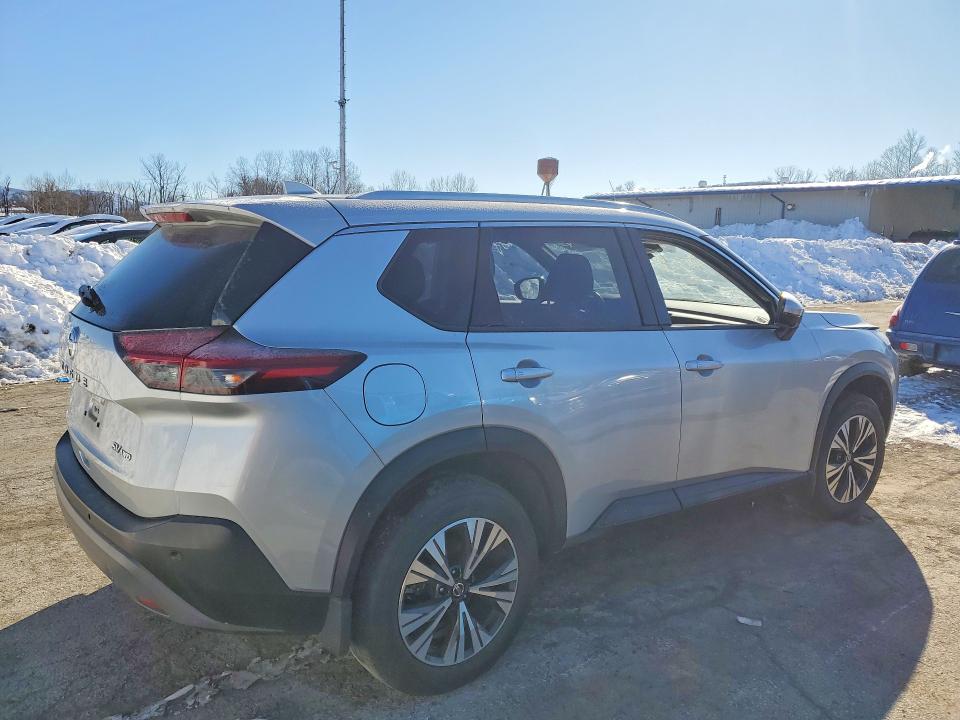 Photo 3 from auction – 2021 NISSAN ROGUE SV with VIN JN8AT3BB2MW200820
