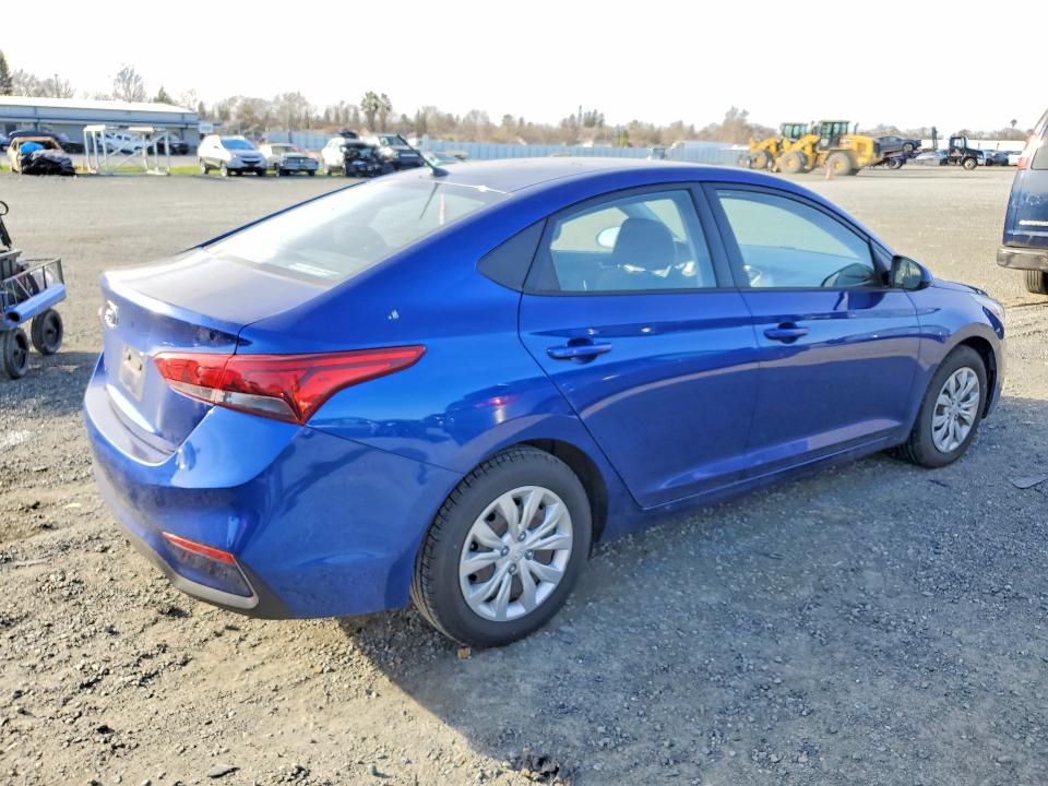 Photo 3 from auction – 2020 HYUNDAI ACCENT SE with VIN 3KPC24A67LE104742