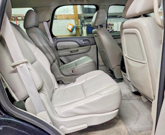 Photo 11 from auction – 2011 CHEVROLET TAHOE K150 with VIN 1GNSKBE01BR325060