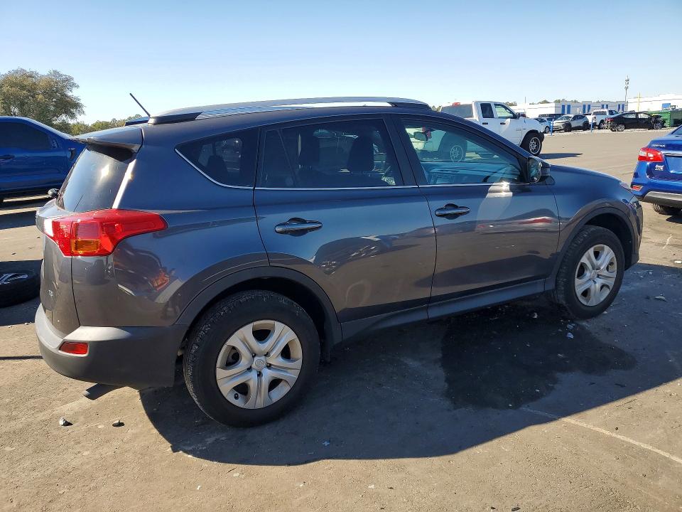 Photo 3 from auction – 2015 TOYOTA RAV4 with VIN 2T3ZFREV5FW184130