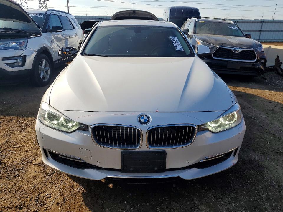 Photo 5 from auction – 2015 BMW 328 XI with VIN WBA3B3C57FJ983971