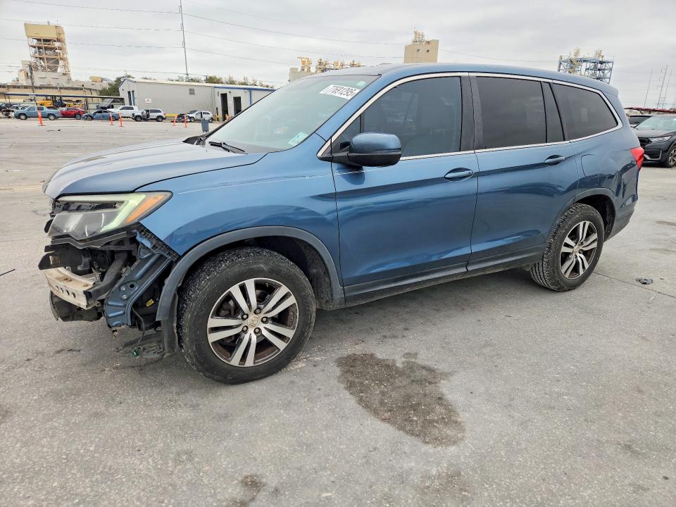 HONDA PILOT EXL 2016 with VIN 5FNYF5H59GB032214 - Photo from auction