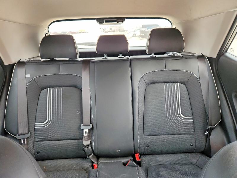 Photo 10 from auction – 2025 HYUNDAI VENUE with VIN KMHRC8A32SU358679