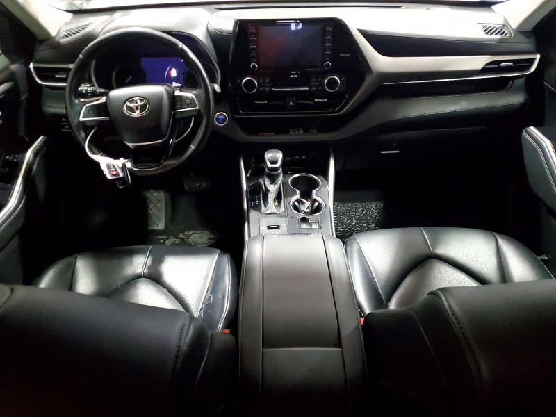 Photo 8 from auction – 2021 TOYOTA HIGHLANDER with VIN 5TDGARAH3MS011498