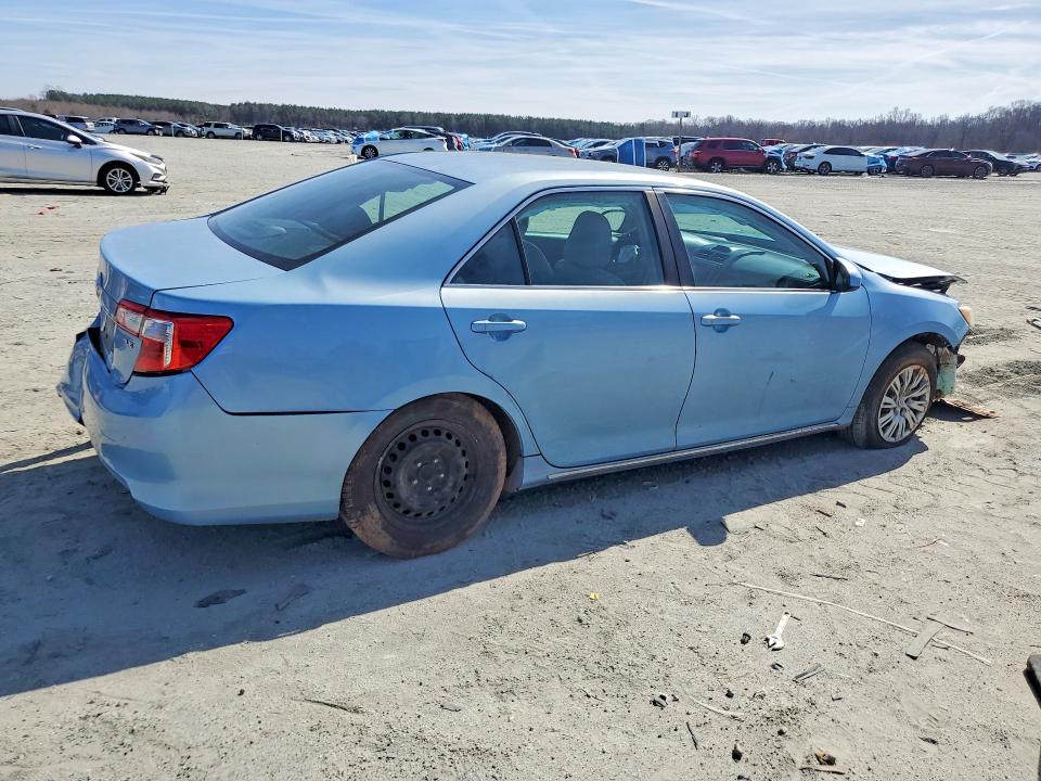 Photo 3 from auction – 2012 TOYOTA CAMRY with VIN 4T1BF1FK1CU616210